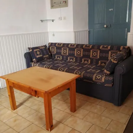Center Town, Catia Homestay szállás Ajía Marína